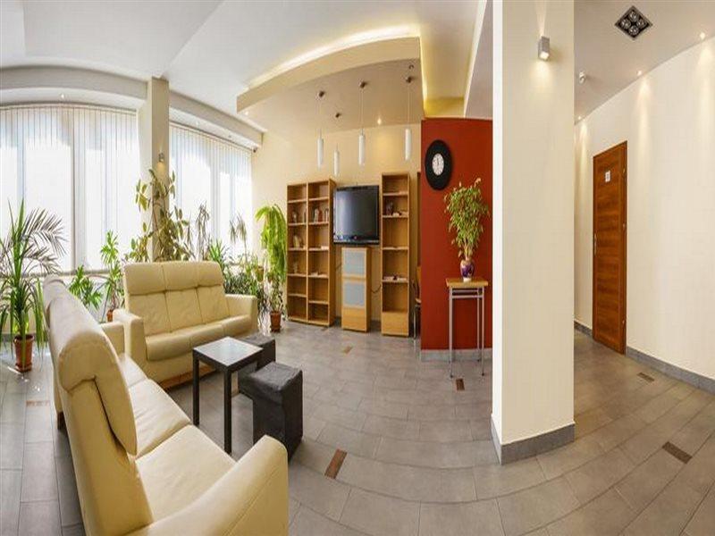 Dom Turystyczny Indigo Hostel Krakow Ngoại thất bức ảnh