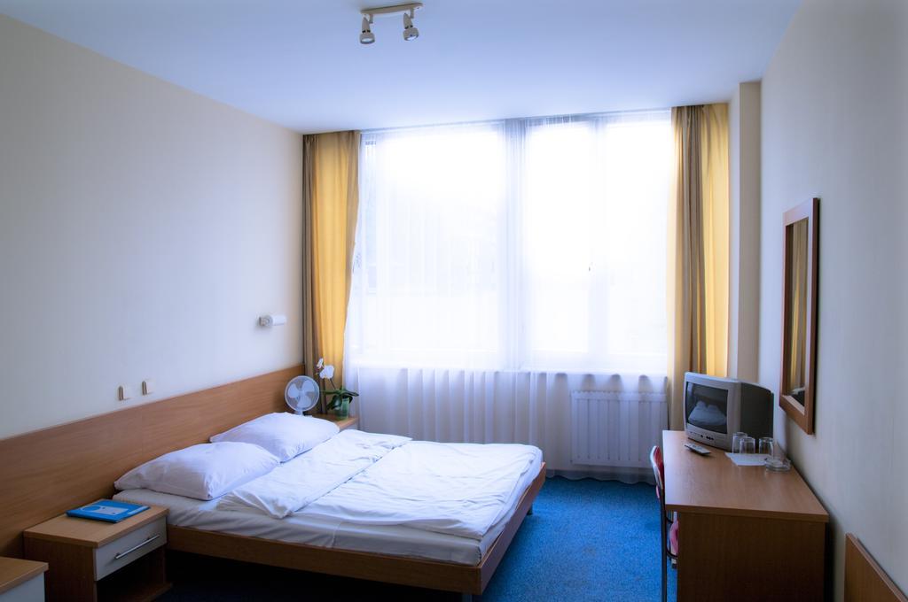 Dom Turystyczny Indigo Hostel Krakow Phòng bức ảnh