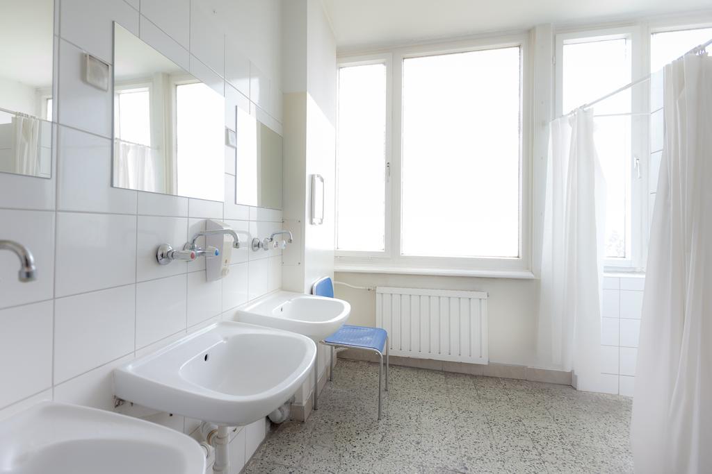 Dom Turystyczny Indigo Hostel Krakow Ngoại thất bức ảnh